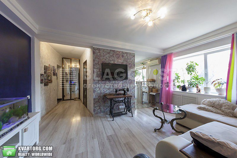 Sell 2-room apartment. Киев,  Жилянская — photo 4