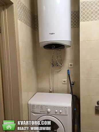 Rent out 1-room apartment. Киев, Нижнеключевая — photo 4