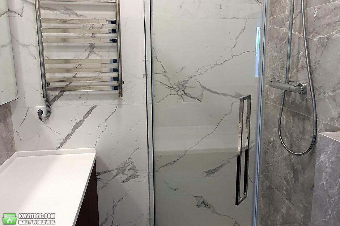 Rent out 3-room apartment. Киев,  Никольско-Слободская — photo 3