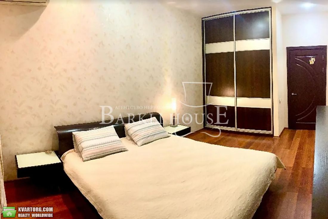 Rent out 2-room apartment. Киев,  Полтавская — photo 2
