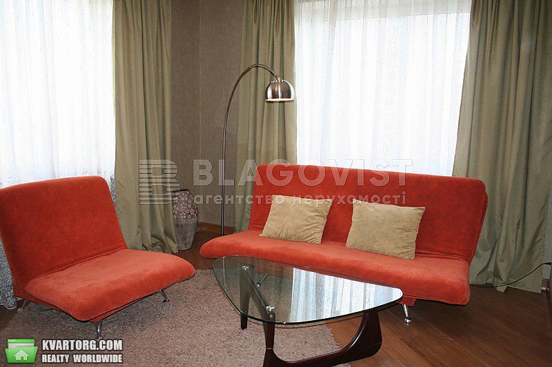 Rent out 2-room apartment. Киев,  Пожарского — photo 3