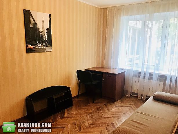 Rent out 2-room apartment. Киев,  Леси Украинки бул — photo 6