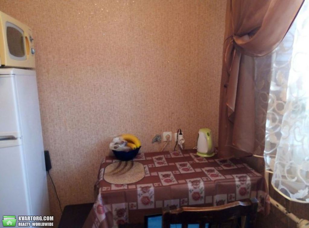Sell 1-room apartment. Киев,  Пражская — photo 1