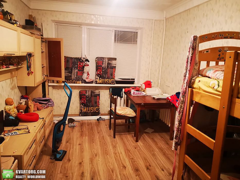 Sell 2-room apartment. Киев,  Каунасская — photo 3