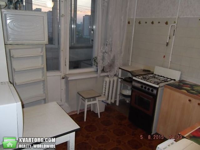 Sell 3-room apartment. Киев,  Березняковская — photo 9