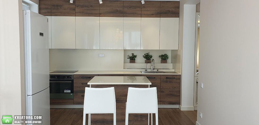 Rent out 2-room apartment. Киев, Деловая — photo 8