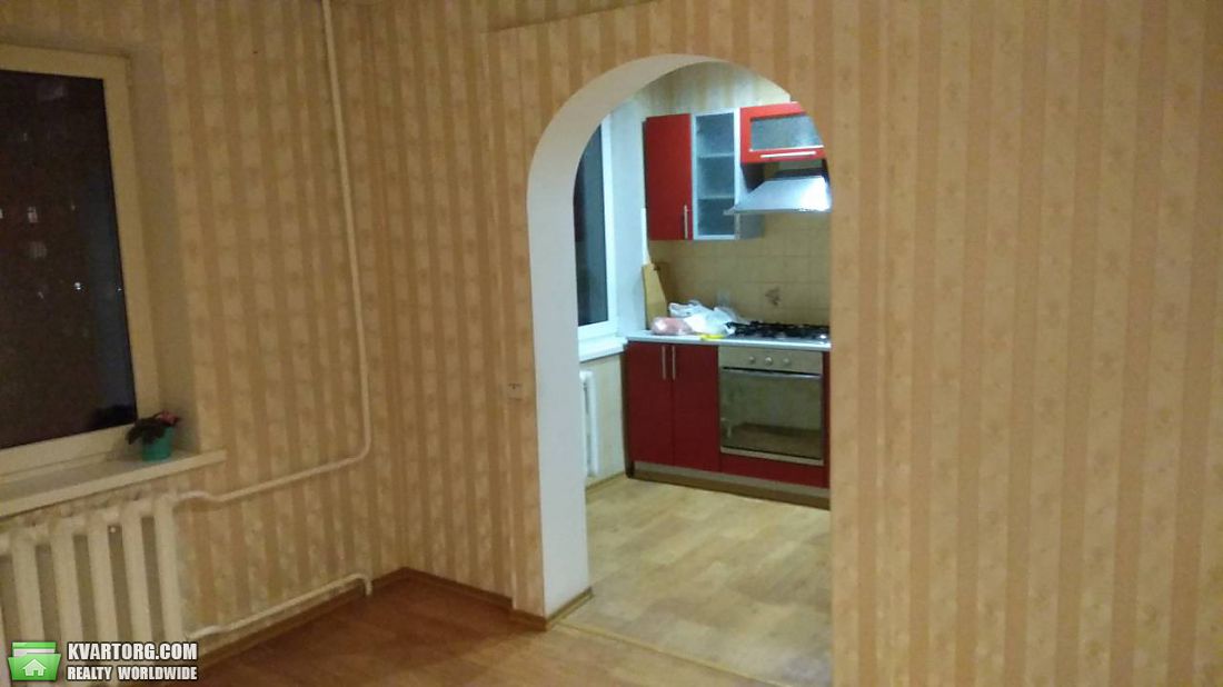 Sell 4-room apartment. Днепропетровск, Братьев Трофимовых — photo 3