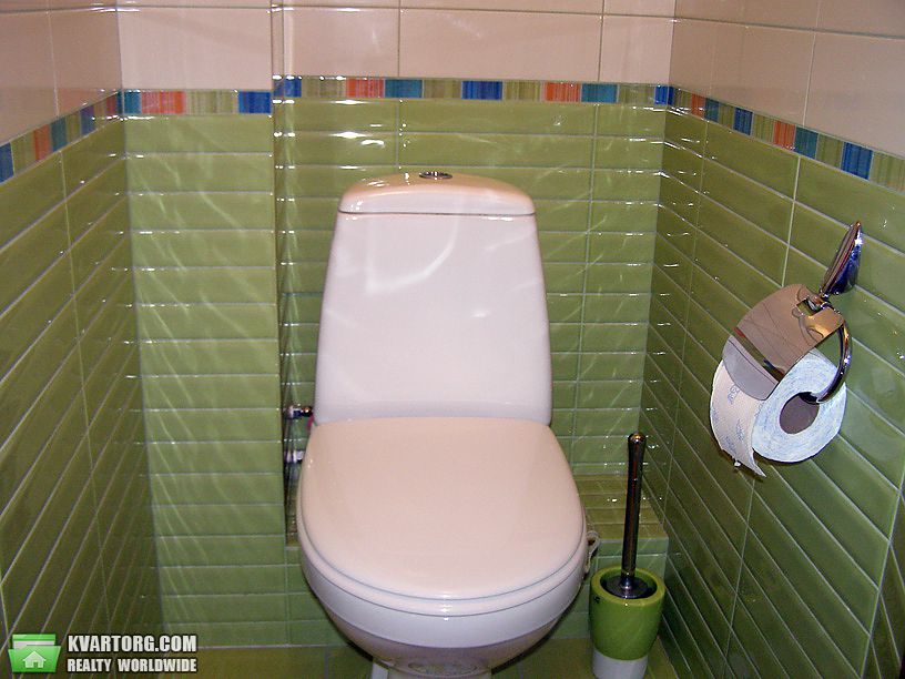 Rent out 2-room apartment. Киев,  Пироговского — photo 8