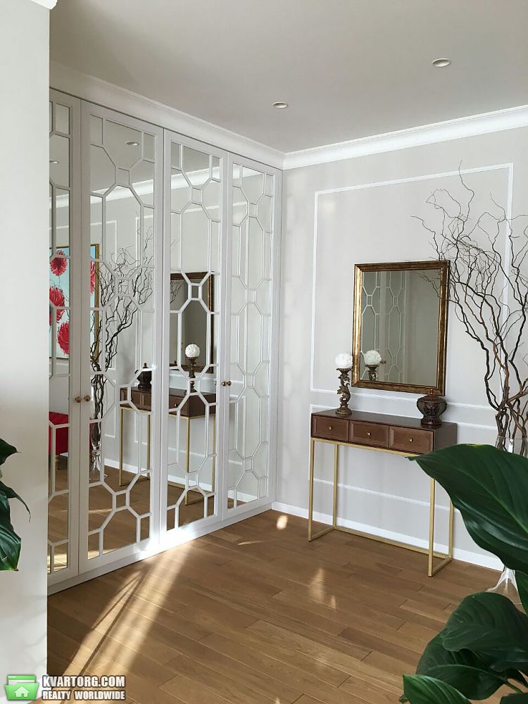 Sell 3-room apartment. Киев,  Щорса — photo 7