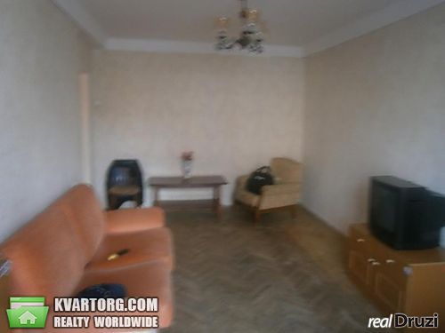 Rent out 2-room apartment. Киев, Дегтяревская — photo 2