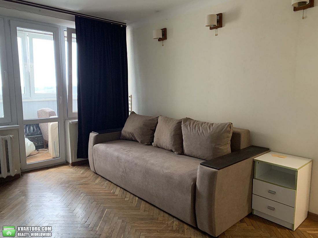Rent out 1-room apartment. Киев, Потехина — photo 4
