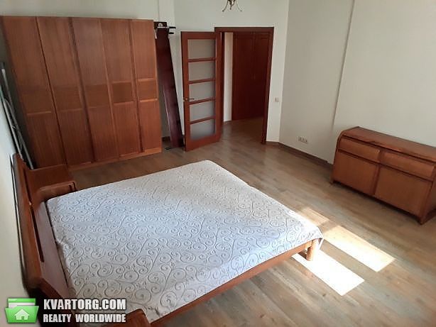 Rent out 3-room apartment. Киев,  Щорса — photo 8