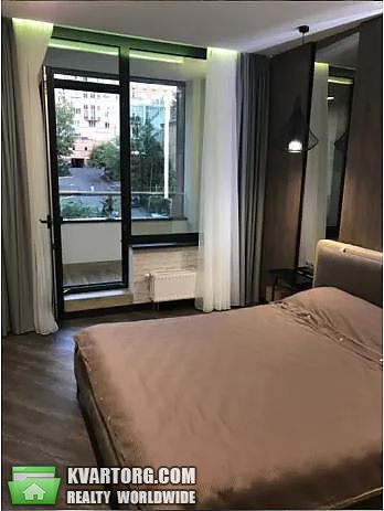 Rent out 2-room apartment. Киев, Деловая — photo 4