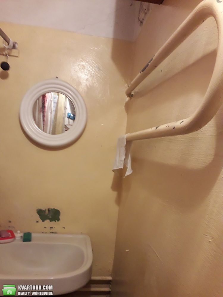 Rent out 1-room apartment. Киев,  Героев Днепра — photo 7