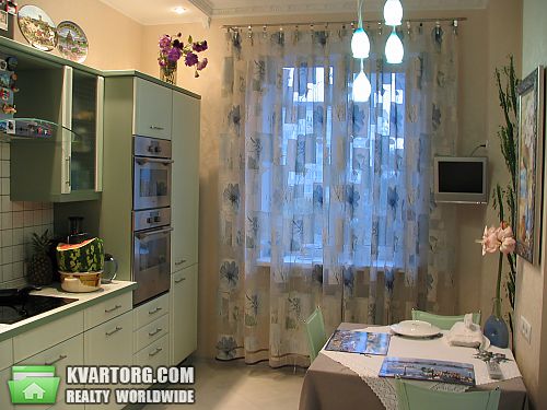 Sell 4-room apartment. Днепропетровск, Жуковского — photo 4