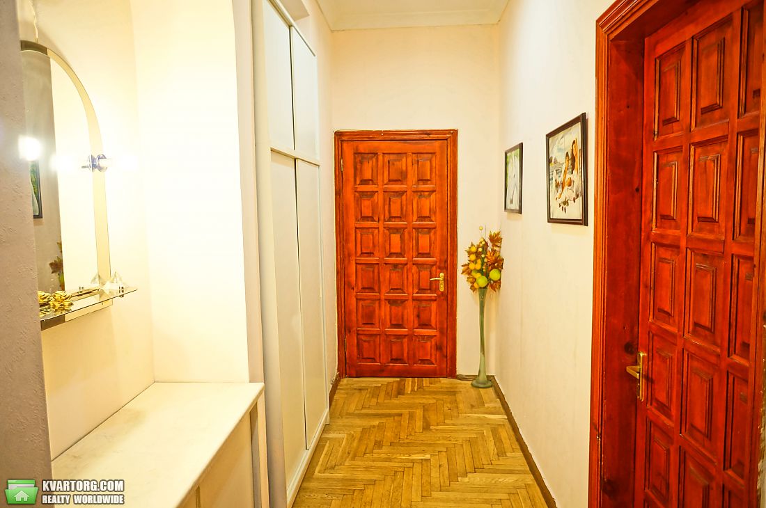 Rent out 2-room apartment. Киев, чигорина — photo 2