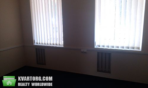 Rent out office. Киев, Жилянская — photo 3