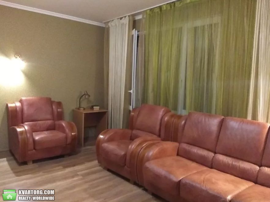 Rent out 3-room apartment. Киев, Голосеевский проспект — photo 3