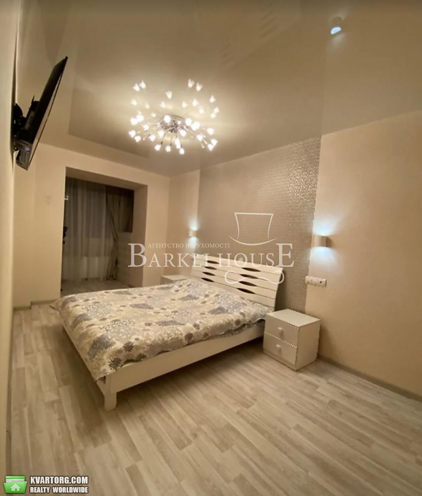 Rent out 3-room apartment. Киев,  Голосеевский пр — photo 5
