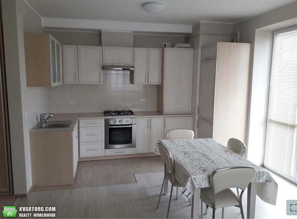 Rent out 2-room apartment. Львов,  Бальзака — photo 2