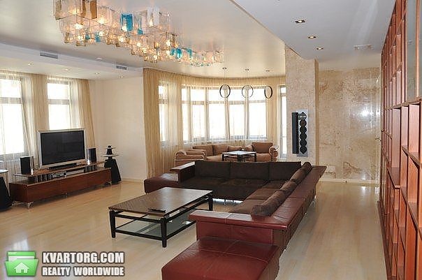 Rent out 5-room apartment. Киев,  Золотоворотская — photo 1
