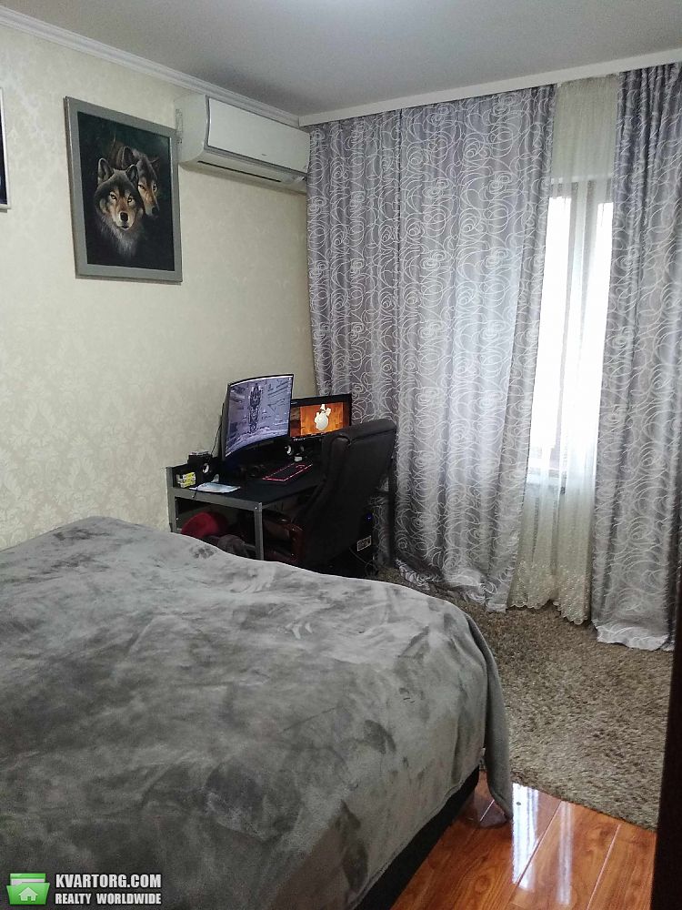 Sell 3-room apartment. Киев, урловская — photo 7