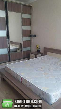 Rent out 3-room apartment. Киев,  Барбюса — photo 5