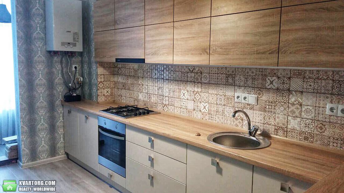 Rent out 1-room apartment. Киев, Волошкова — photo 3