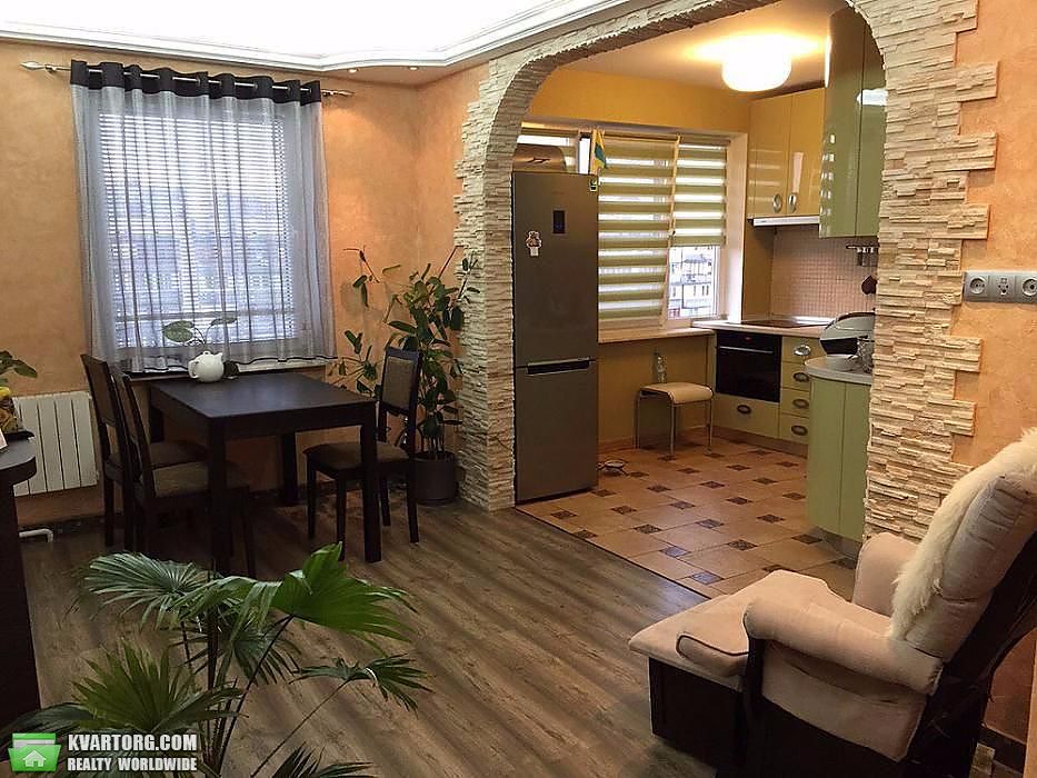 Sell 3-room apartment. Киев,  Приречная — photo 3