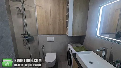 Rent out 1-room apartment. Киев, Салютная — photo 4