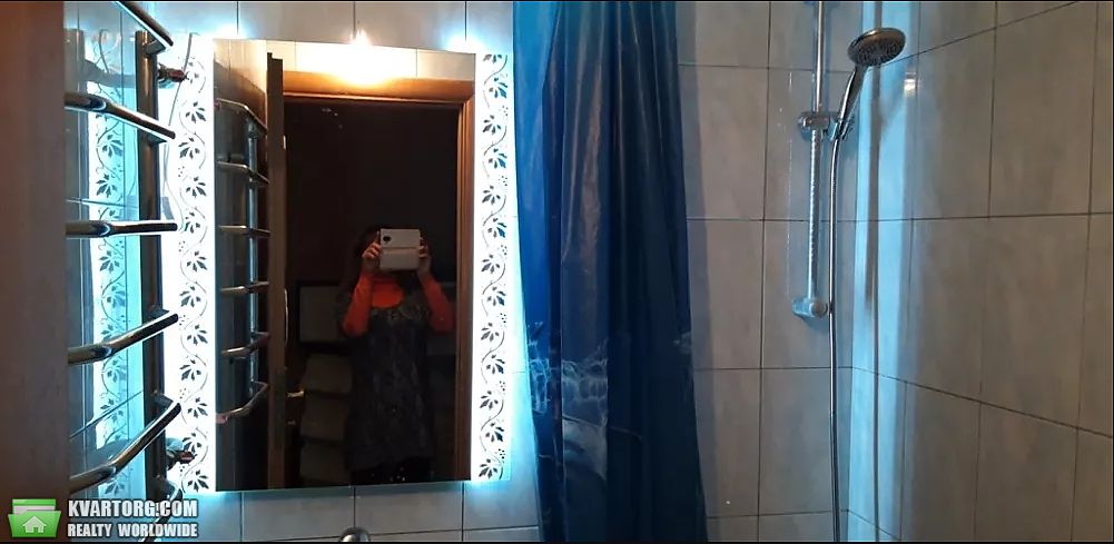 Rent out 3-room apartment. Киев,  Курнатовского — photo 9