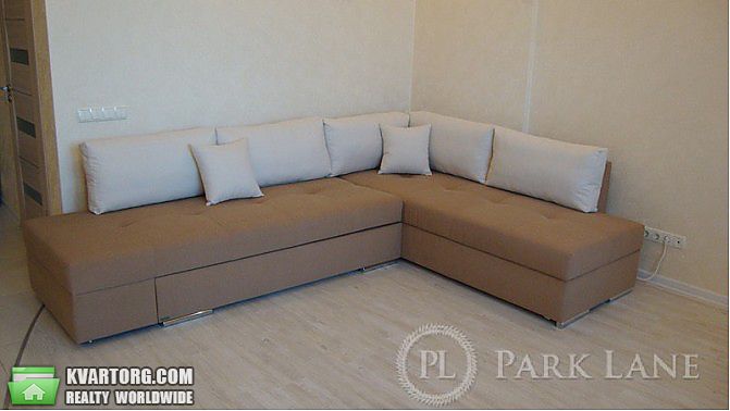 Sell 2-room apartment. Киев,  Щорса — photo 3