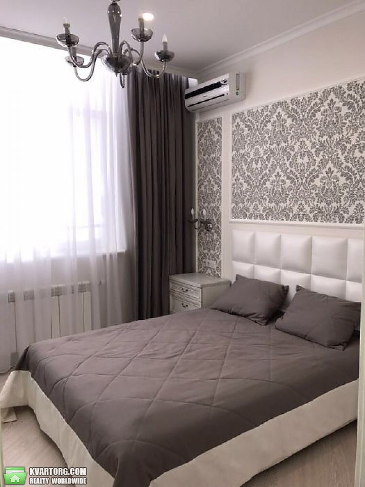 Sell 3-room apartment. Киев, Хоткевича — photo 1