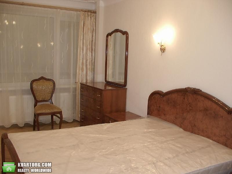 Rent out 3-room apartment. Киев,  Златоустовская — photo 7