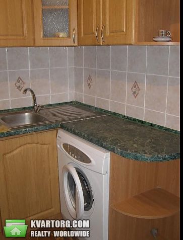 Rent out 2-room apartment. Киев, Русановский бульвар — photo 3