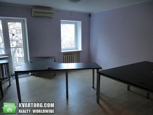 Sell 2-room apartment. Киев, Набережная-Крещатинская — photo 1