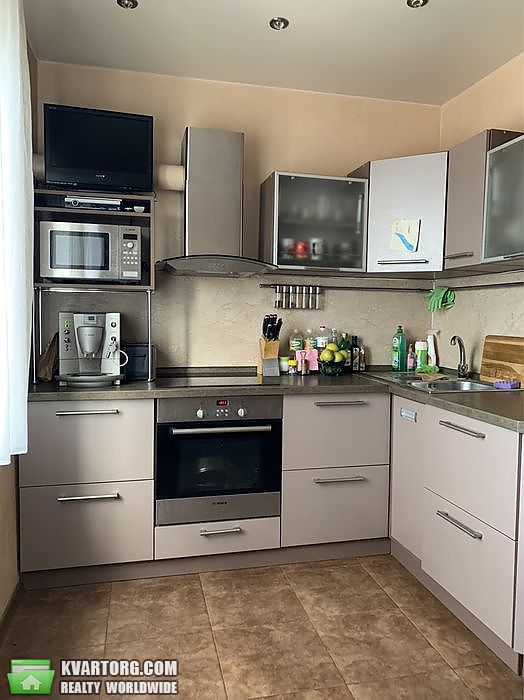Sell 2-room apartment. Киев,  Маяковского — photo 1