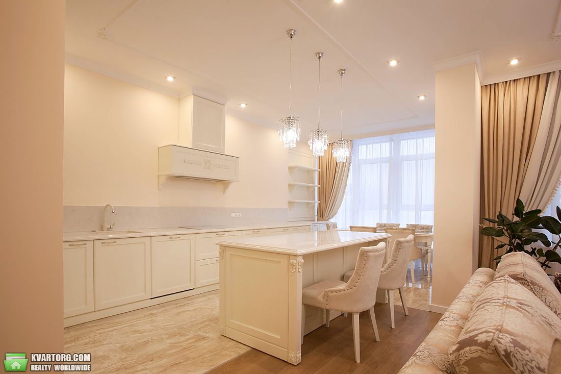 Sell 4-room apartment. Киев, Драгомирова ул. — photo 9