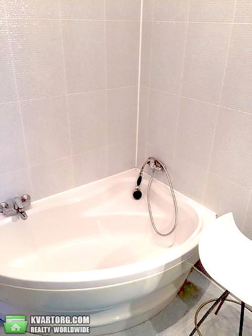 Rent out 2-room apartment. Киев,  Кошица — photo 8
