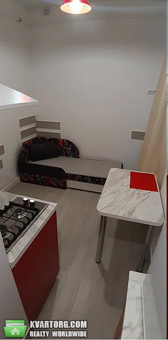 Rent out 1-room apartment. Львов, Гродоцька — photo 2