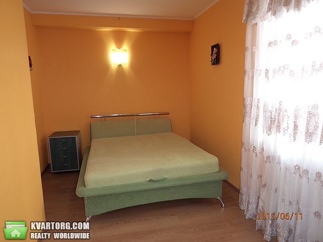 Rent out 3-room apartment. Киев, Чехова — photo 5
