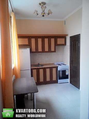 Rent out 1-room apartment. Киев, Хоткевича ул. — photo 3