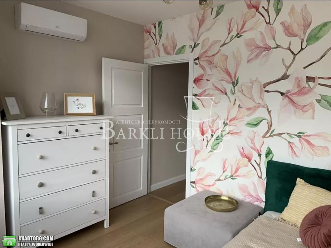 Rent out 3-room apartment. Киев,  Леси Украинки бул — photo 6