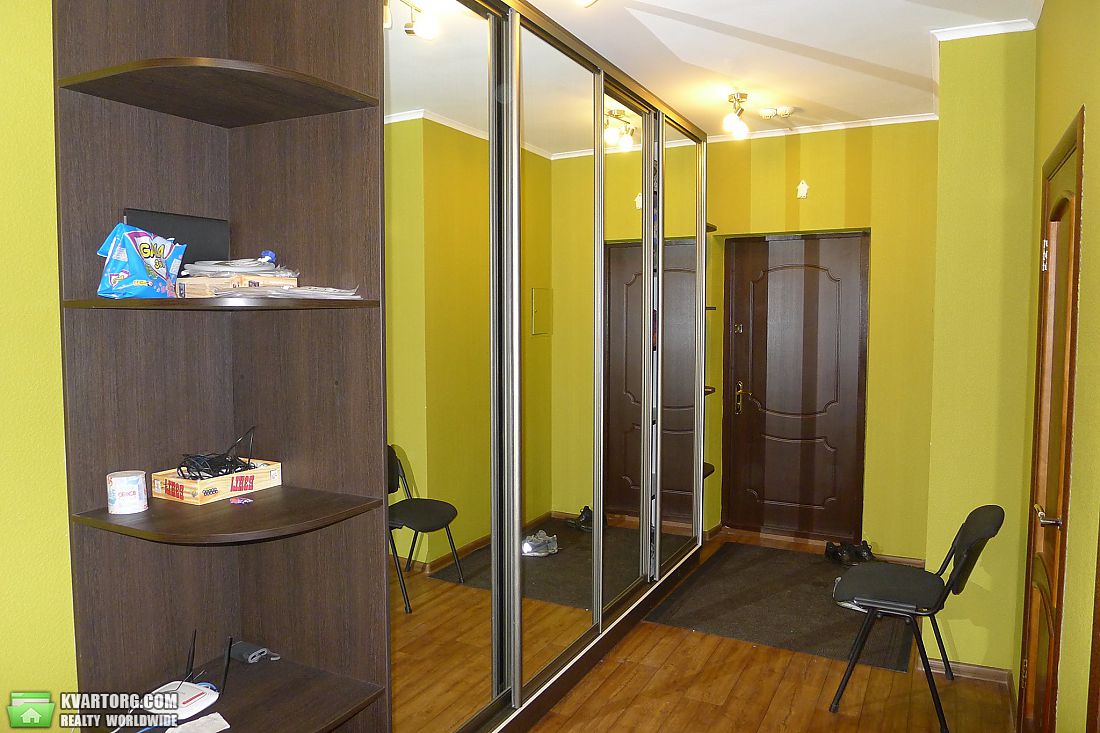 Sell 2-room apartment. Киев,  Воскресенская — photo 5