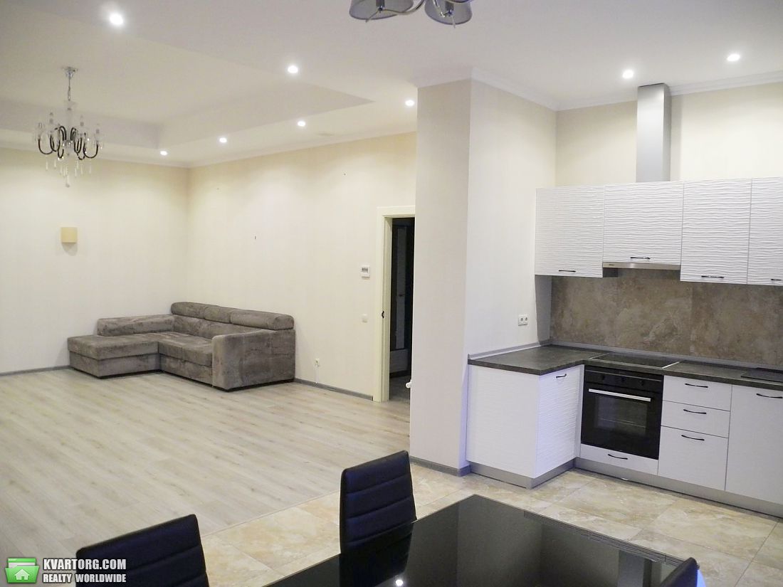 Rent out 2-room apartment. Киев, Сергея Струтинского — photo 2
