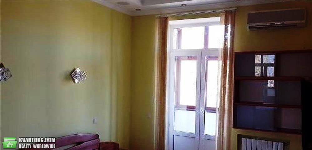 Sell 2-room apartment. Киев,  Гарматная — photo 1