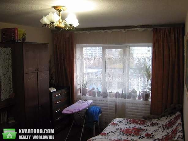 Sell 1-room apartment. Киев,  Героев Днепра — photo 1