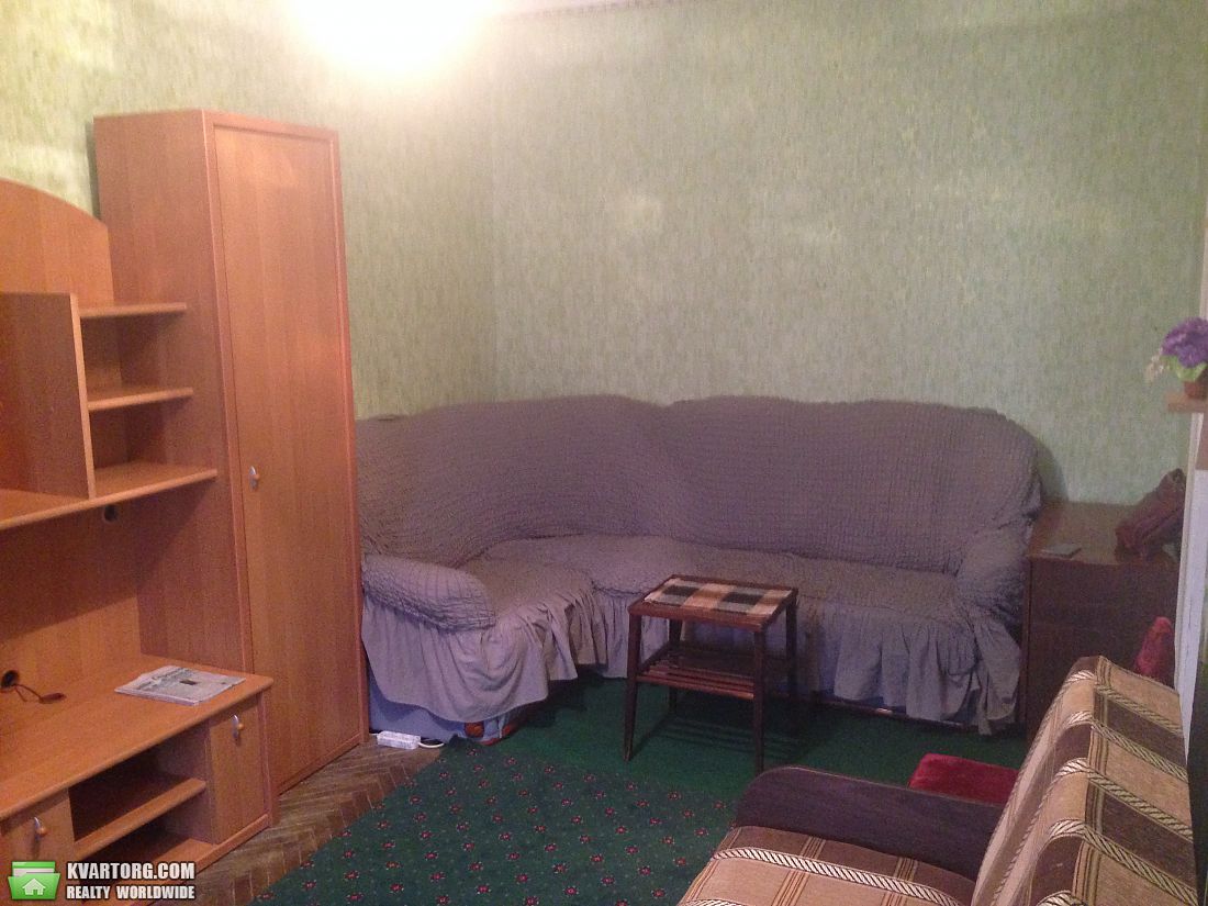 Rent out 1-room apartment. Киев,  Ялтинская — photo 3