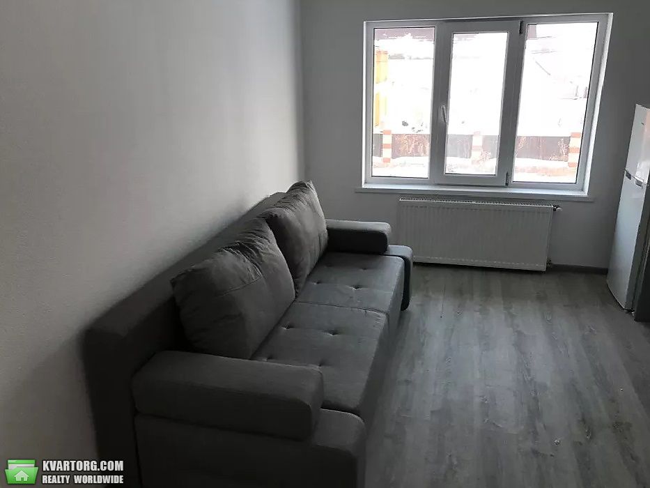 Rent out 1-room apartment. Киев, Садовая — photo 1