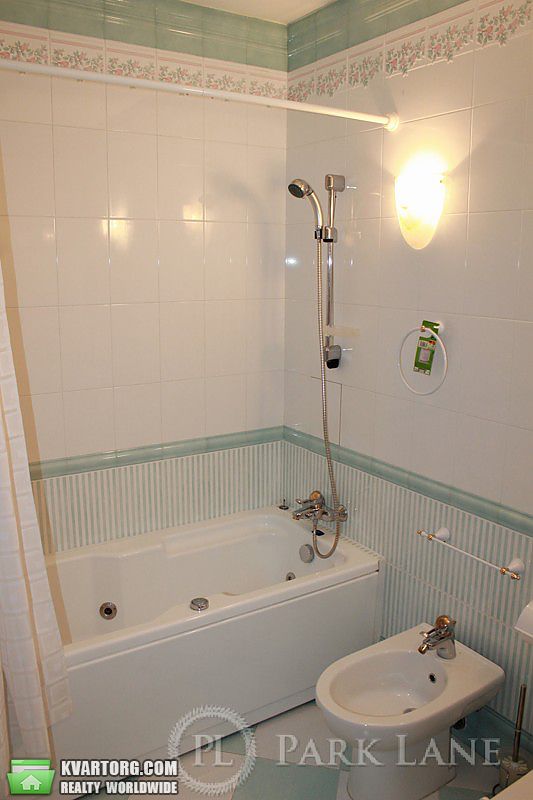 Sell 4-room apartment. Киев,  Тургеневская — photo 5